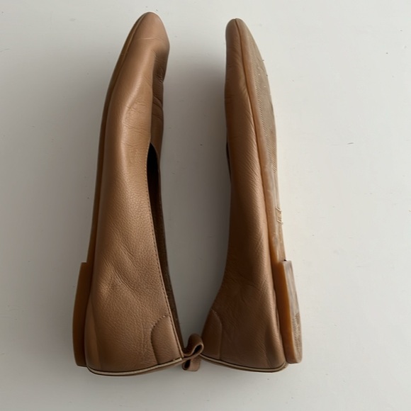 Everlane Day Glove Flats Beige Size 7 - Picture 7 of 8